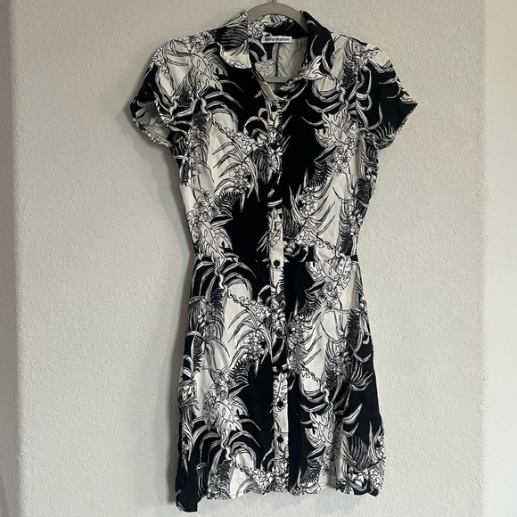 Reformation Sunday Mini Dress Size 4 - Picture 2 of 4